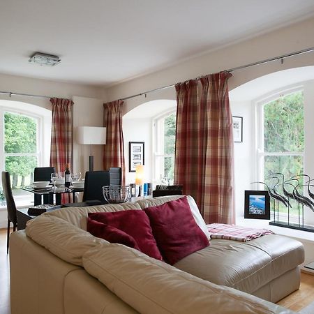 Old School Apartments With A View Fort Augustus Exterior foto