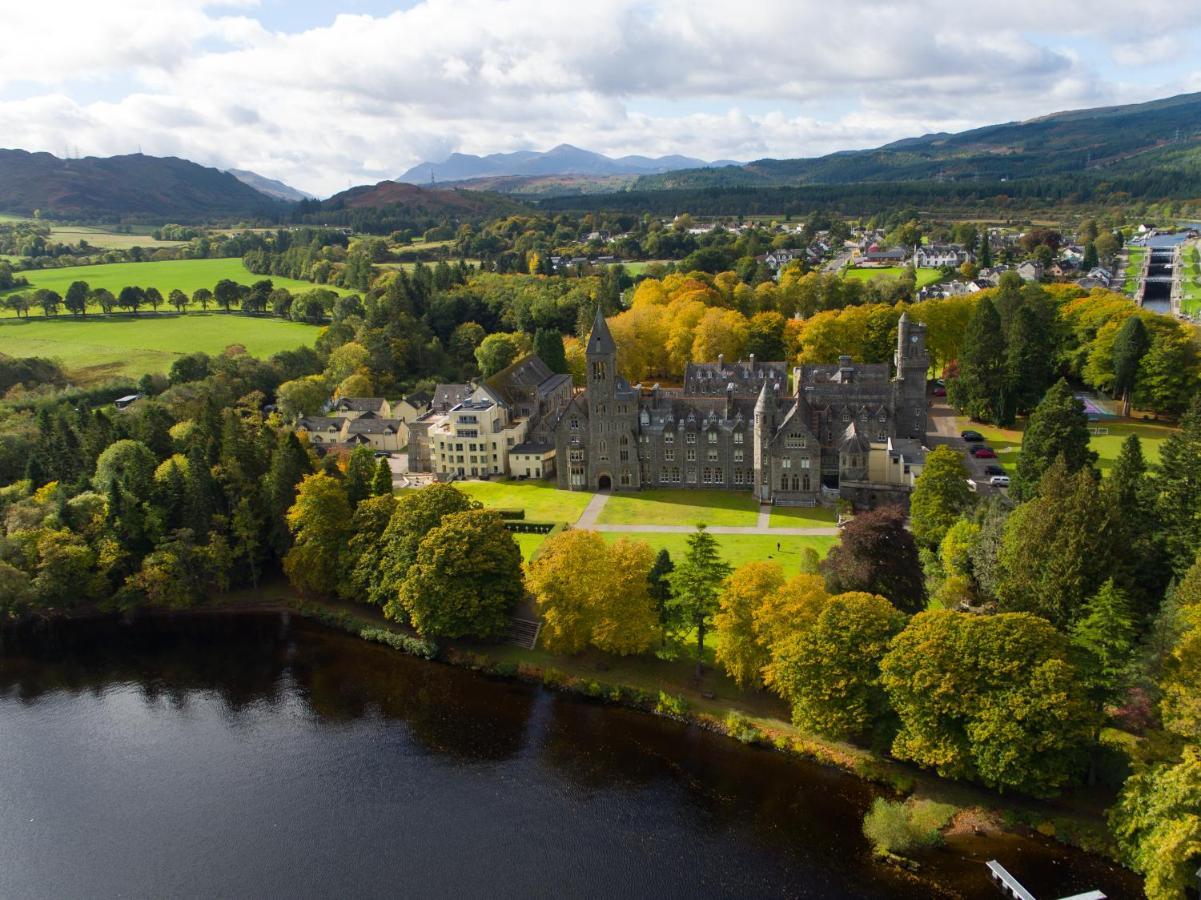 Old School Apartments With A View Fort Augustus Exterior foto